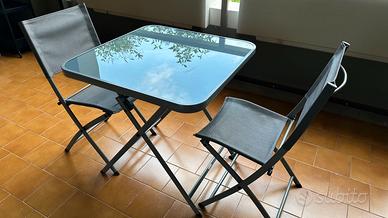 Tavolino e Sedie da esterno