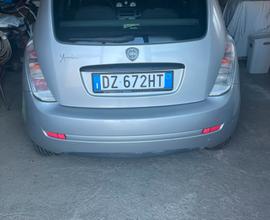 Lancia Y eco chic argento