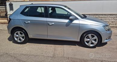 skoda fabia 1.0 
