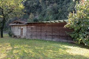 Casello + tettoia legno