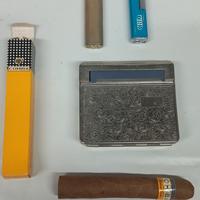 accendino geneve, rollatore bonfil , sigaro cohiba
