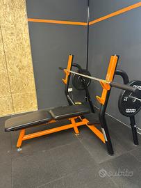 Panca piana technogym (LEGGI LA DESCRIZIONE)