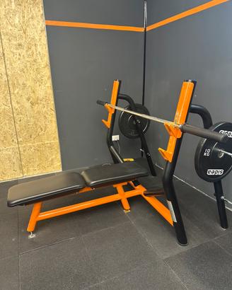 Panca piana technogym (LEGGI LA DESCRIZIONE)