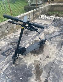 monopattino elettrico vivobike