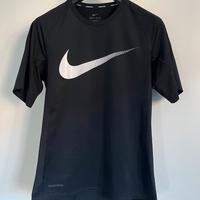 Nike Pro t-shirt uomo colore nero