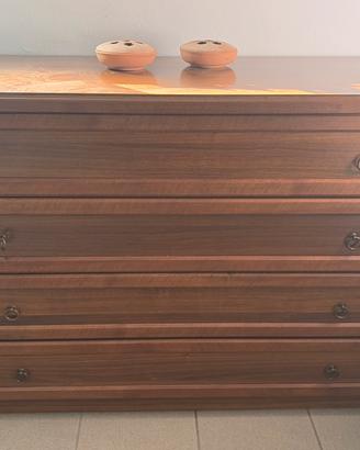 Cassettiera in legno
