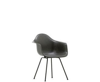 Sedia Vitra Eames Fiberglass Armchair DAX
