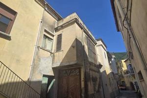 Casa indipendente di 90 m² con 3 locali a Roccapie
