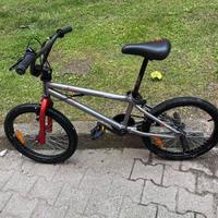 BICICLETTA BMX
