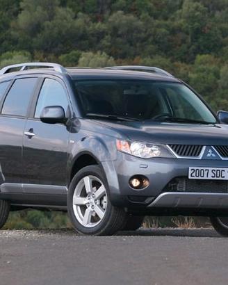 Mitsubishi Outlander - barre per tetto