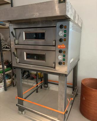 Forno pizza Moretti