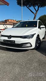2024 Volkswagen Golf 8 variant 1.5 eTSI 