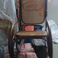 sedia a dondolo in bambù