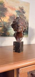 Busto dea bendata