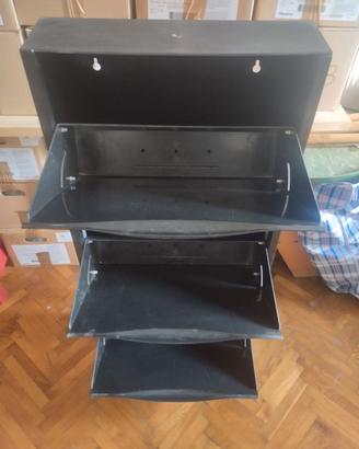 Scarpiera nera