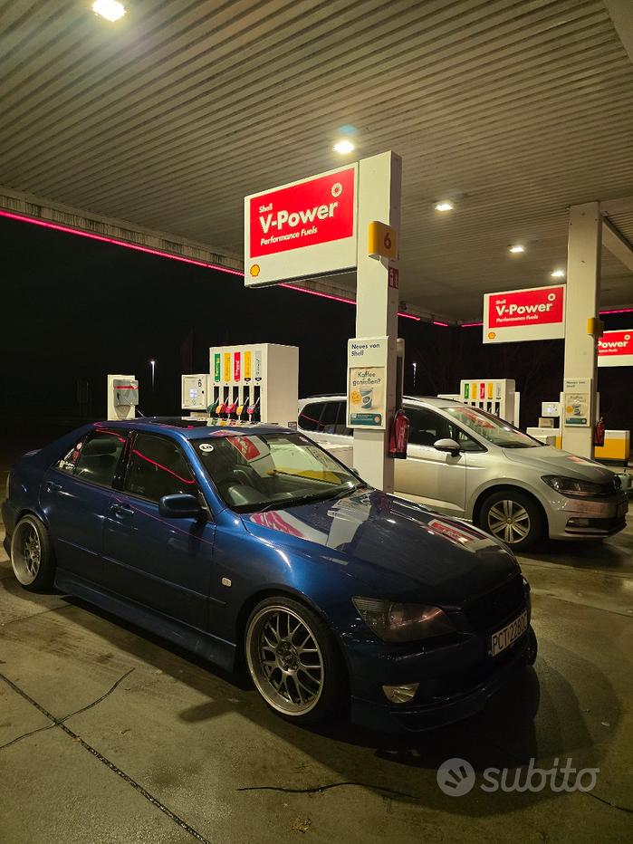 Lexus IS 1ª serie
