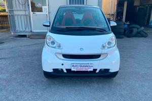 Smart ForTwo 1000 52 kW Super tagliandata Leggi..