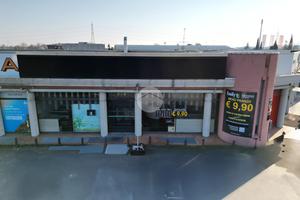 NEGOZIO A SAN ZENO NAVIGLIO