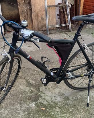 Cinelli Bootleg Hoy Hoy con telaio nero