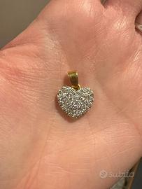 Ciondolo Oro 18k e zirconi