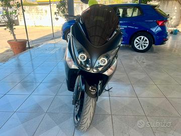 Yamaha T Max - 2011