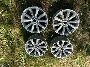cerchi originali Audi A6 4K9601025B da 20’’