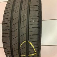 4 Pneumatici estivi Goodyear 185/75 R15 (82H)
