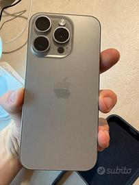 iPhone 15 Pro PREZZO TRATTABILE