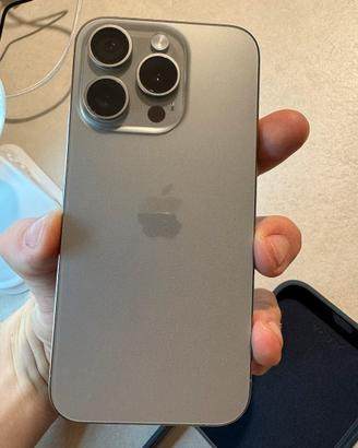 iPhone 15 Pro PREZZO TRATTABILE