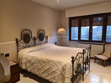 letto antico in ferro