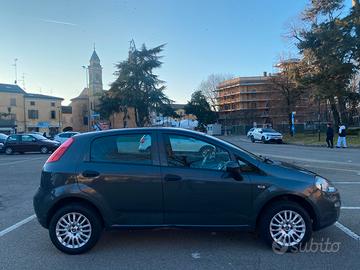 Fiat punto evo neopatentati