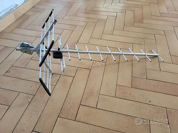 antenna con filtro 5G