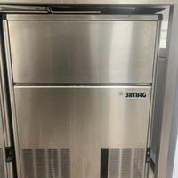 FABBRICATORE GHIACCIO SIMAG PROD. GIORNALIERA 82Kg