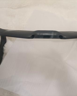 manubrio carbonio vision trimax carbon aero.