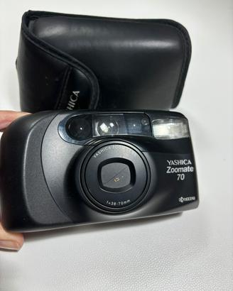 Yashica zoomate 70