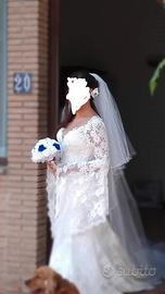 Abito da Sposa Modello pizzo manica lunga