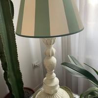 Lampada avorio da tavolo