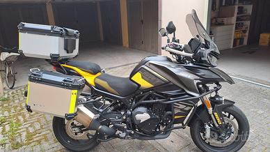 QJ SRT800S 