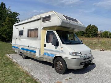 Camper Elnagh King 671