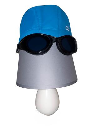 Cuffietta e occhialini nuoto