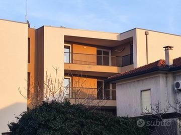 ATTICO NUOVO IN ZONA CENTRALE - PRONTA CONSEGNA