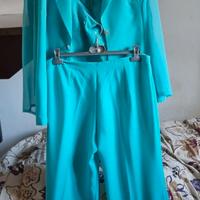 Set completo di giacca, canotta e pantaloni
