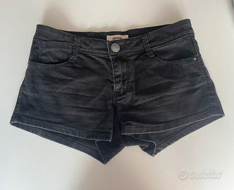 Pantaloncini di jeans neri bambina