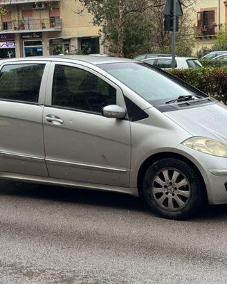MERCEDES CLASSE A 169 W AUTOMATICA 180 CDI ELEGANC