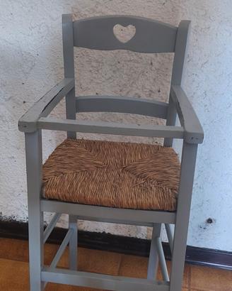 seggiolone di legno 
