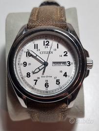 Orologio Citizen Eco-Drive militare WR100_1 