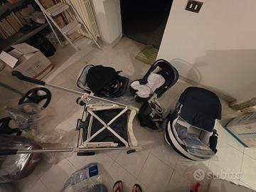 Inglesina Trilogy con seggiolino da tavolo