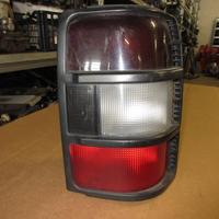 Fanale posteriore destro MITSUBISHI PAJERO del 199