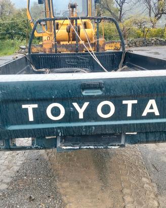 cassone Toyota hilux 1995