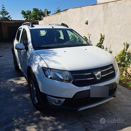 Dacia Sandero Stepway 05/2015